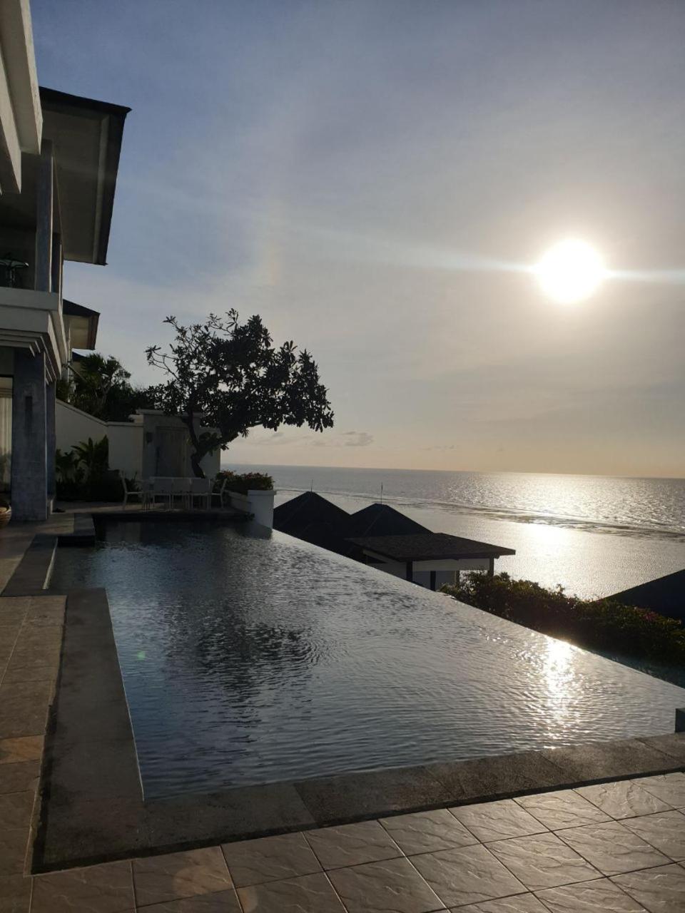 Nusa Dua Ocean View With Private Beach 外观 照片